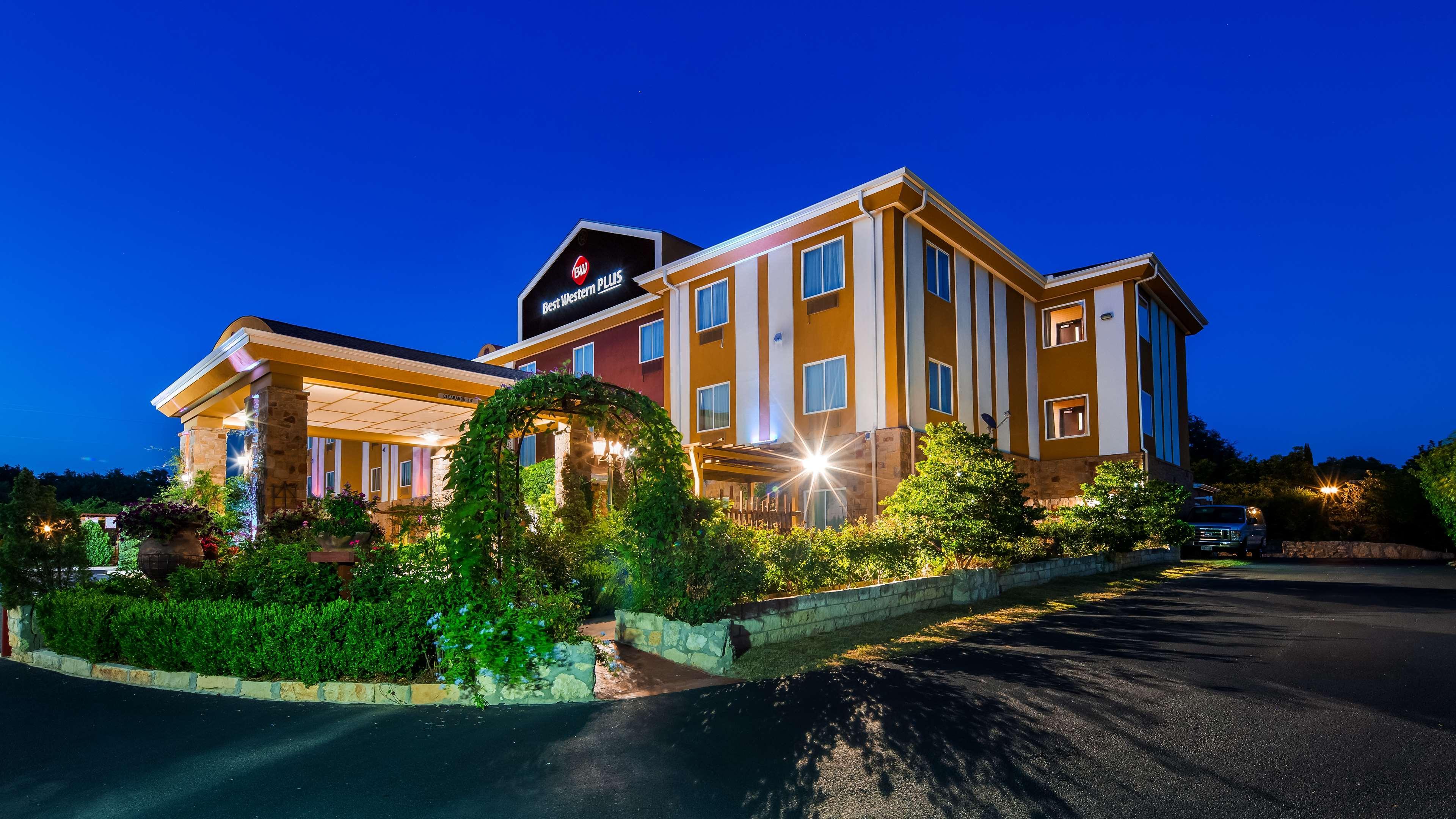 Blanco River Hotel Esterno foto